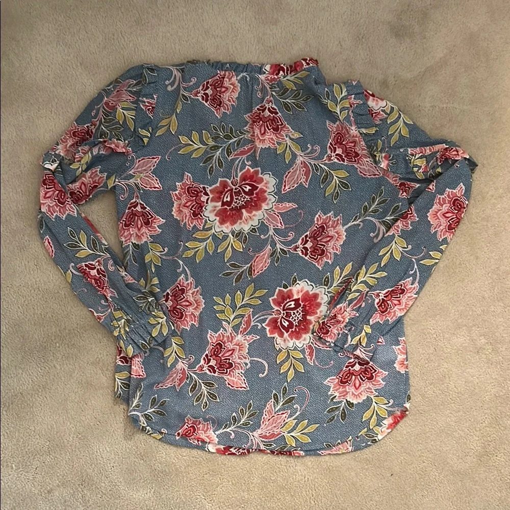 LOFT Ruffled Blouse - Picture 5 of 5